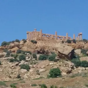 Alojamento de Acomodação e Pequeno-almoço Vento Di Tramontana