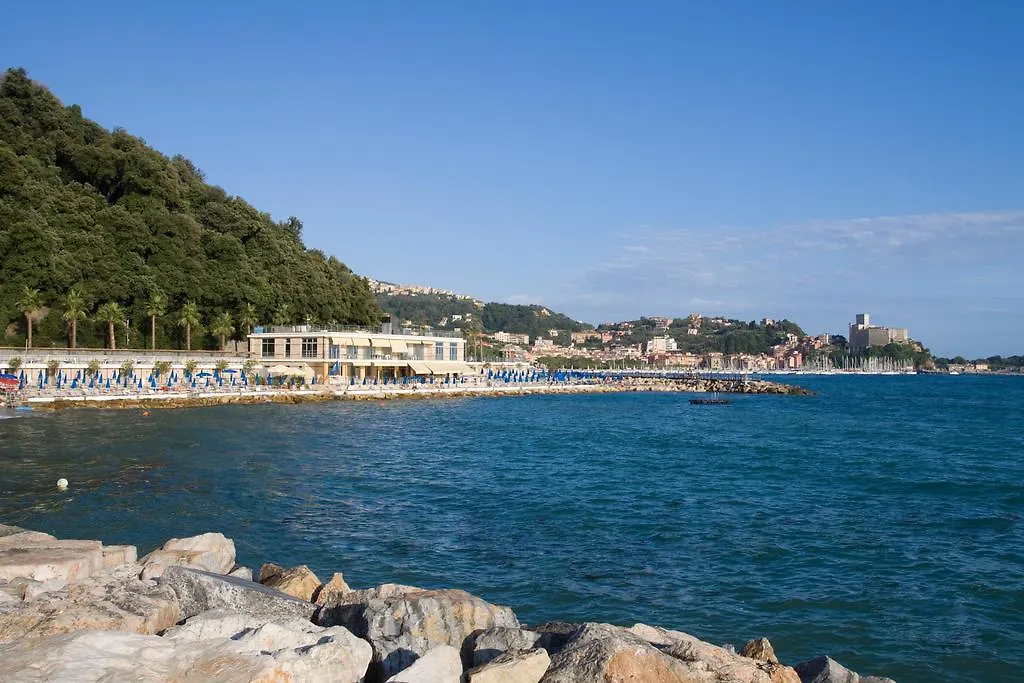Hotel San Terenzo Lerici 4*,